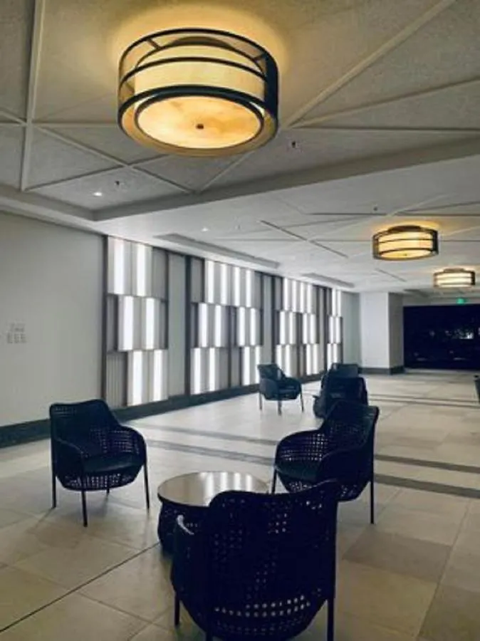 ホテル Spacious 2Br Near Uptown Bgc マンダルヨン・シティ