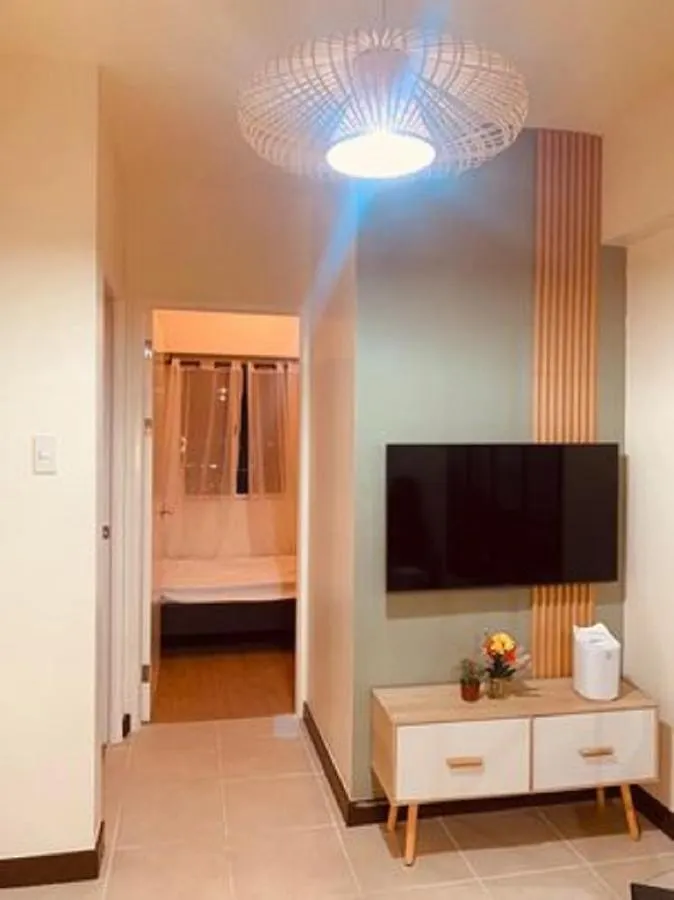 Spacious 2Br Near Uptown Bgc Mandaluyong